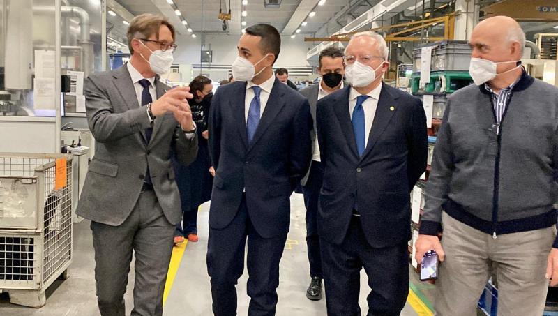 意大利外長視察OMAL智能工廠：80%產品用于全球出口